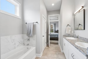 Cherry St-S2107-032.jpg