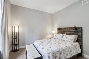 Cherry St-S2107-039.jpg
