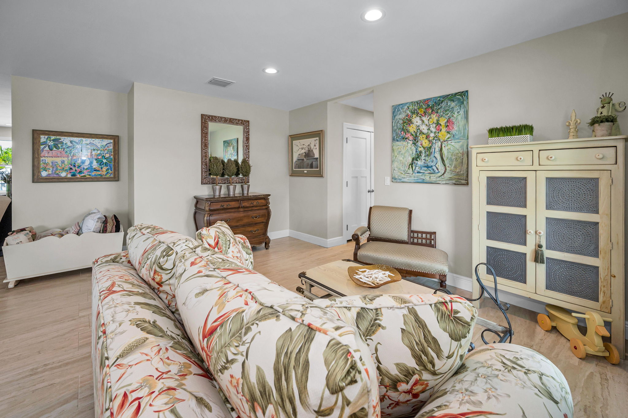 Living Room3
