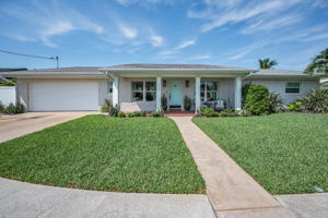 Front Exterior11