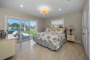 Primary Bedroom1a