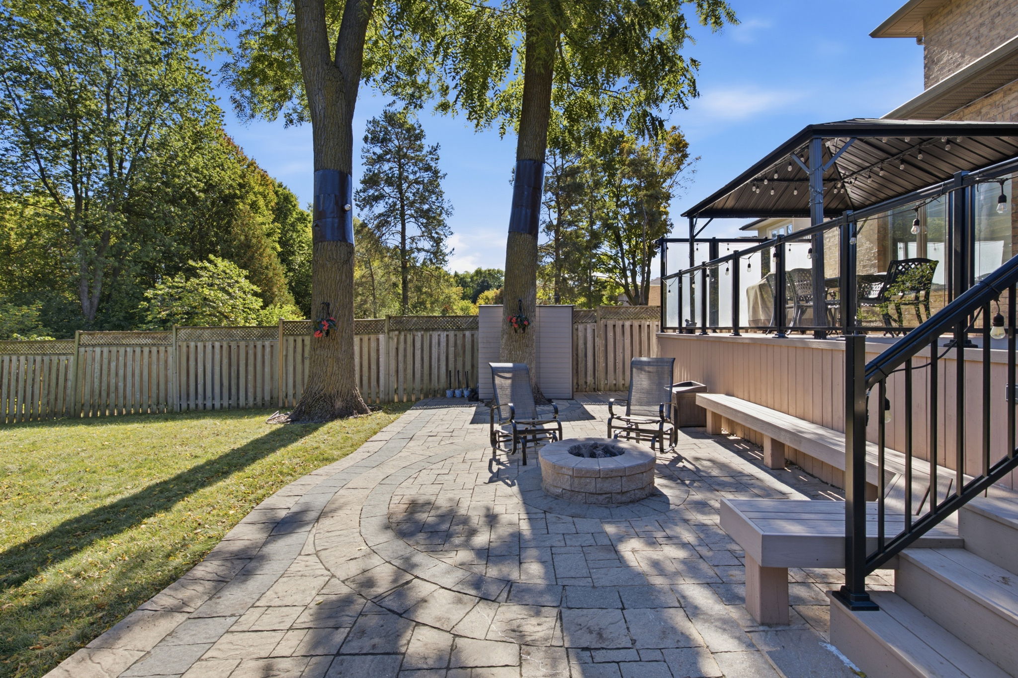 Property in Richmond Hill — delivered property photograph 16