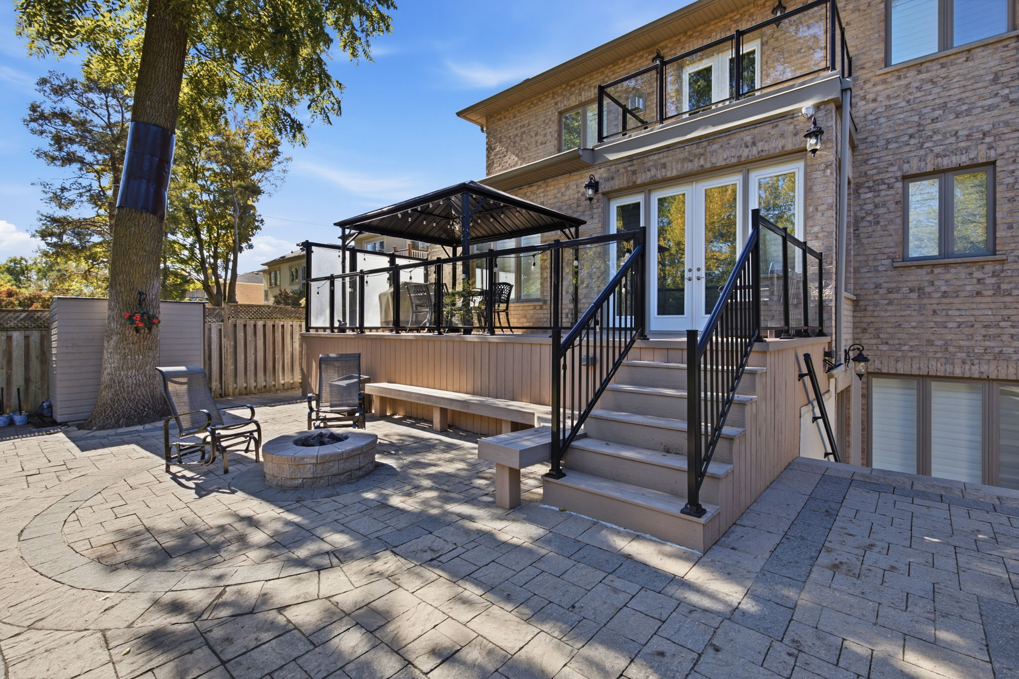 Property in Richmond Hill — delivered property photograph 17