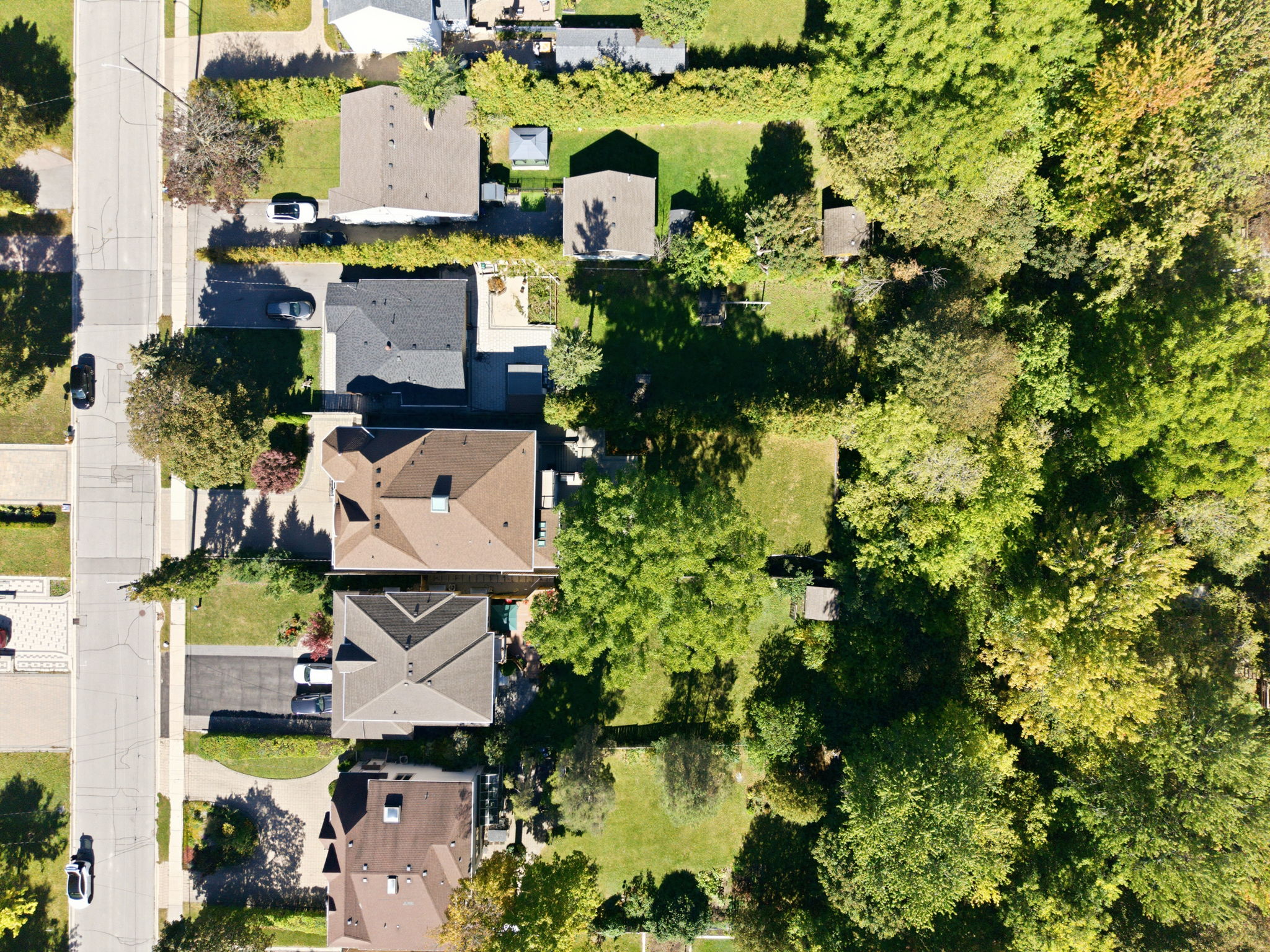 Property in Richmond Hill — delivered property photograph 30