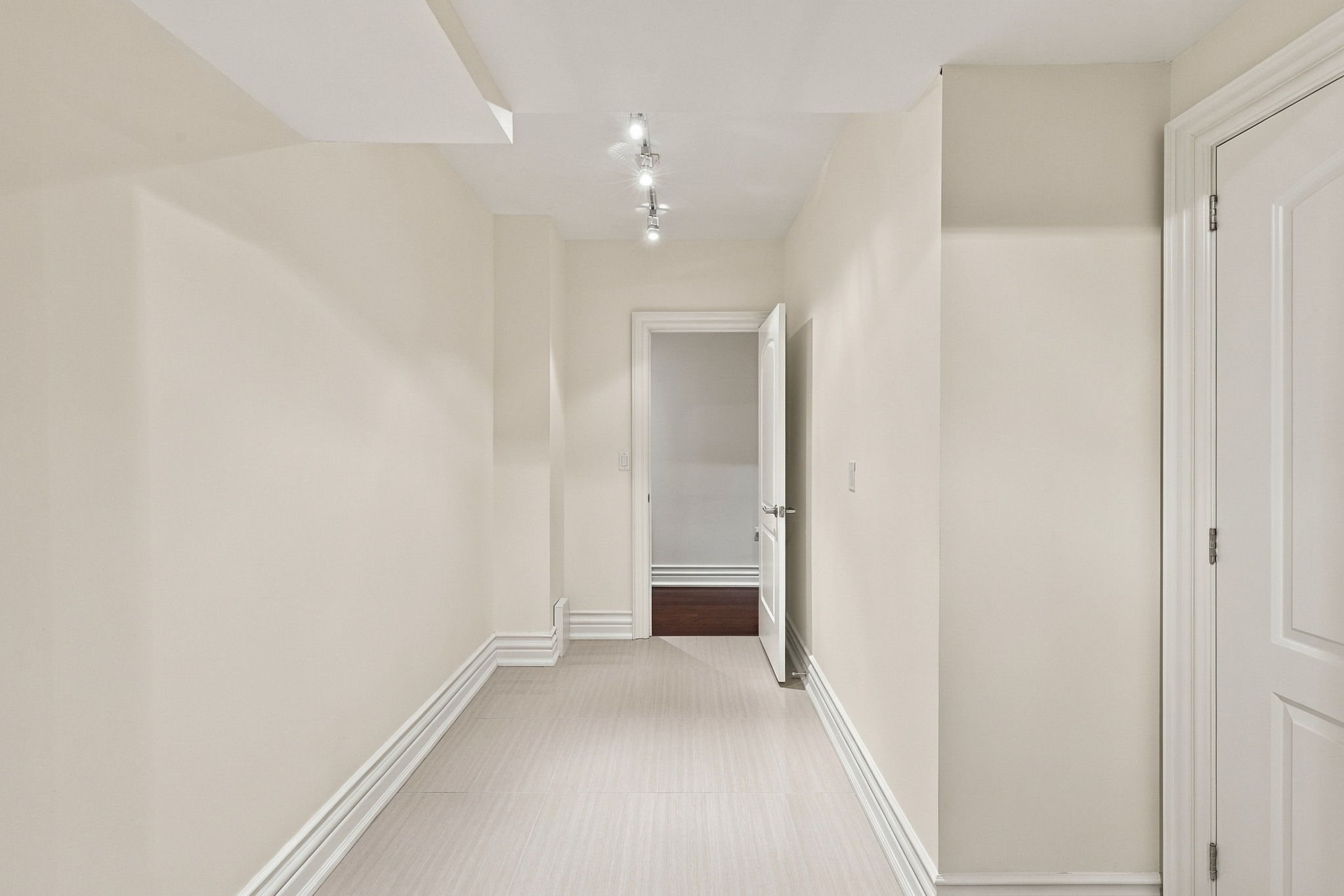 Richmond Hill · Real estate media — delivered property photograph 76
