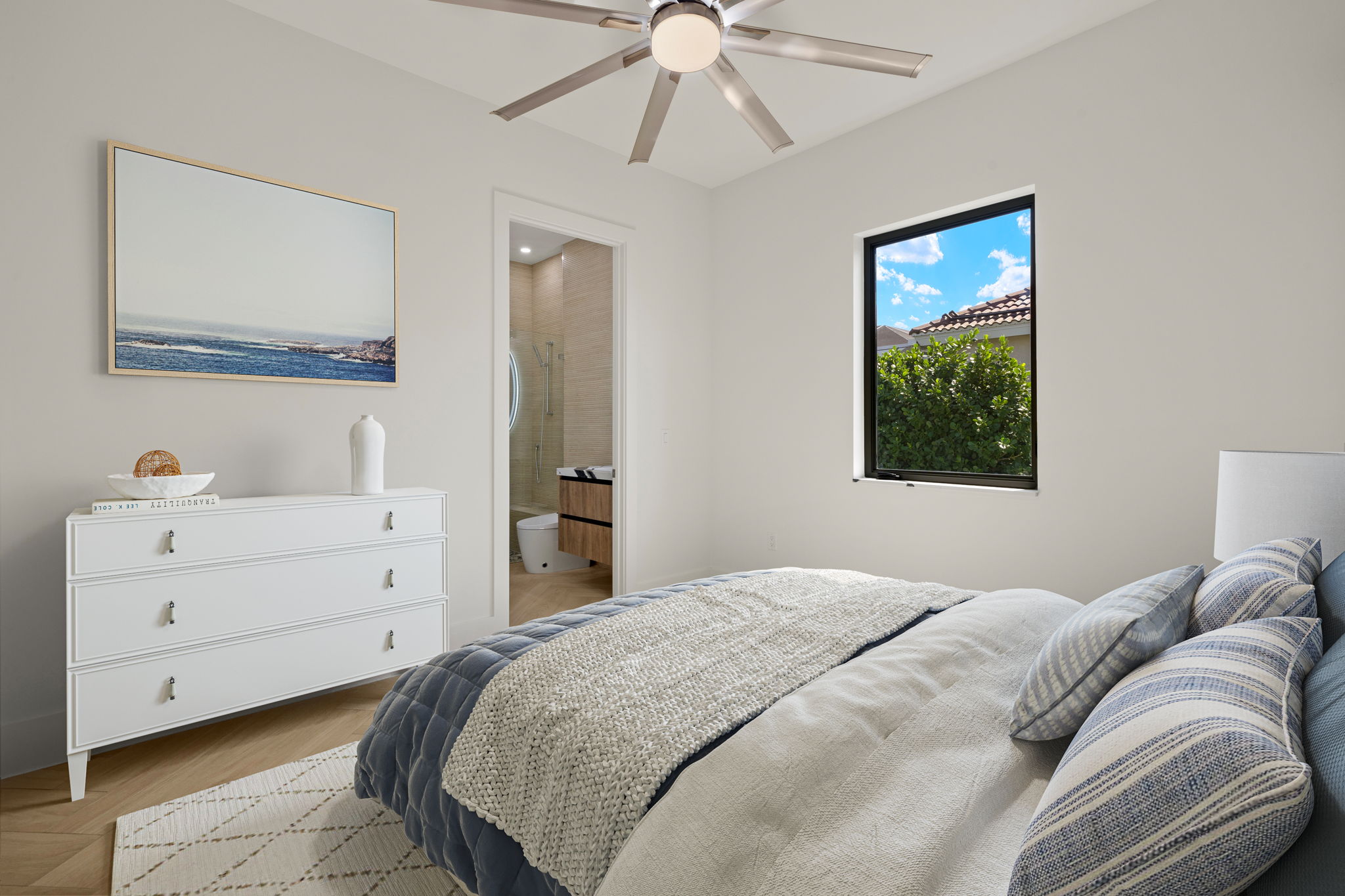 Guest Bedroom 2 -VS