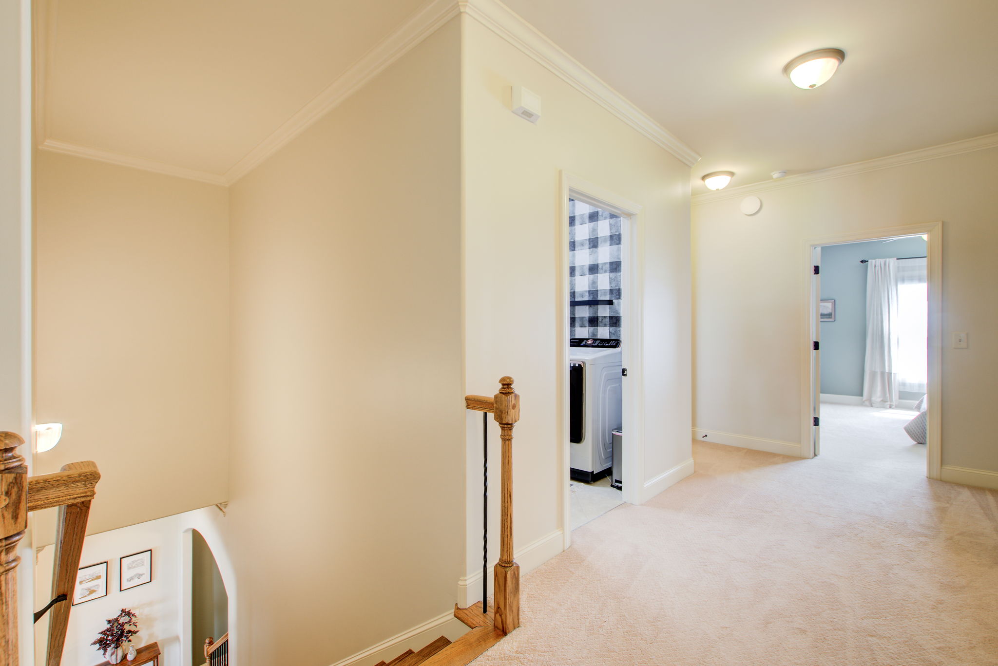 32 Upper Landing A w Laundry + BR 2