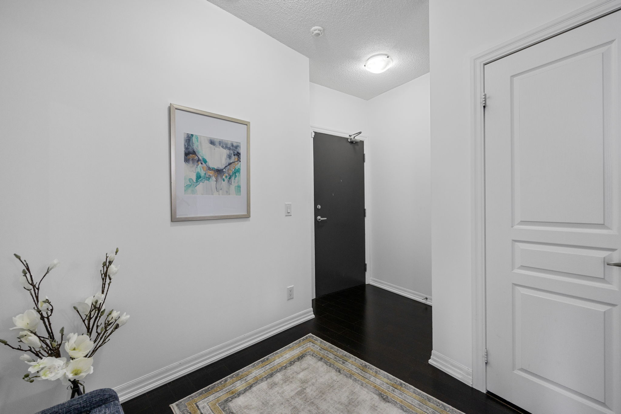 Mississauga property showcase — delivered property photograph 4