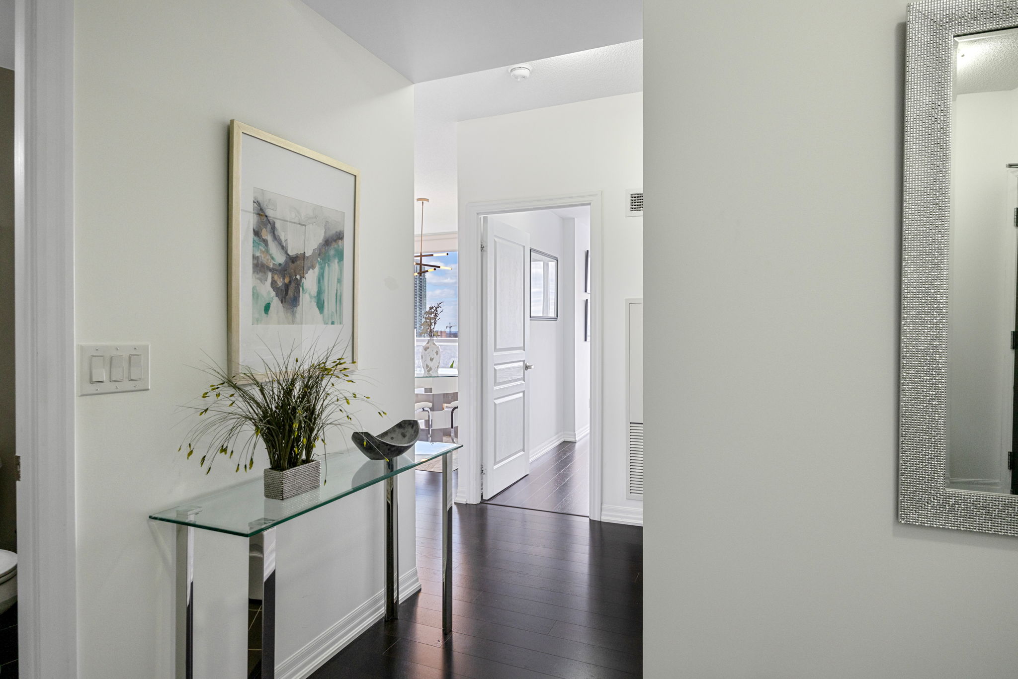 Mississauga property showcase — delivered property photograph 5