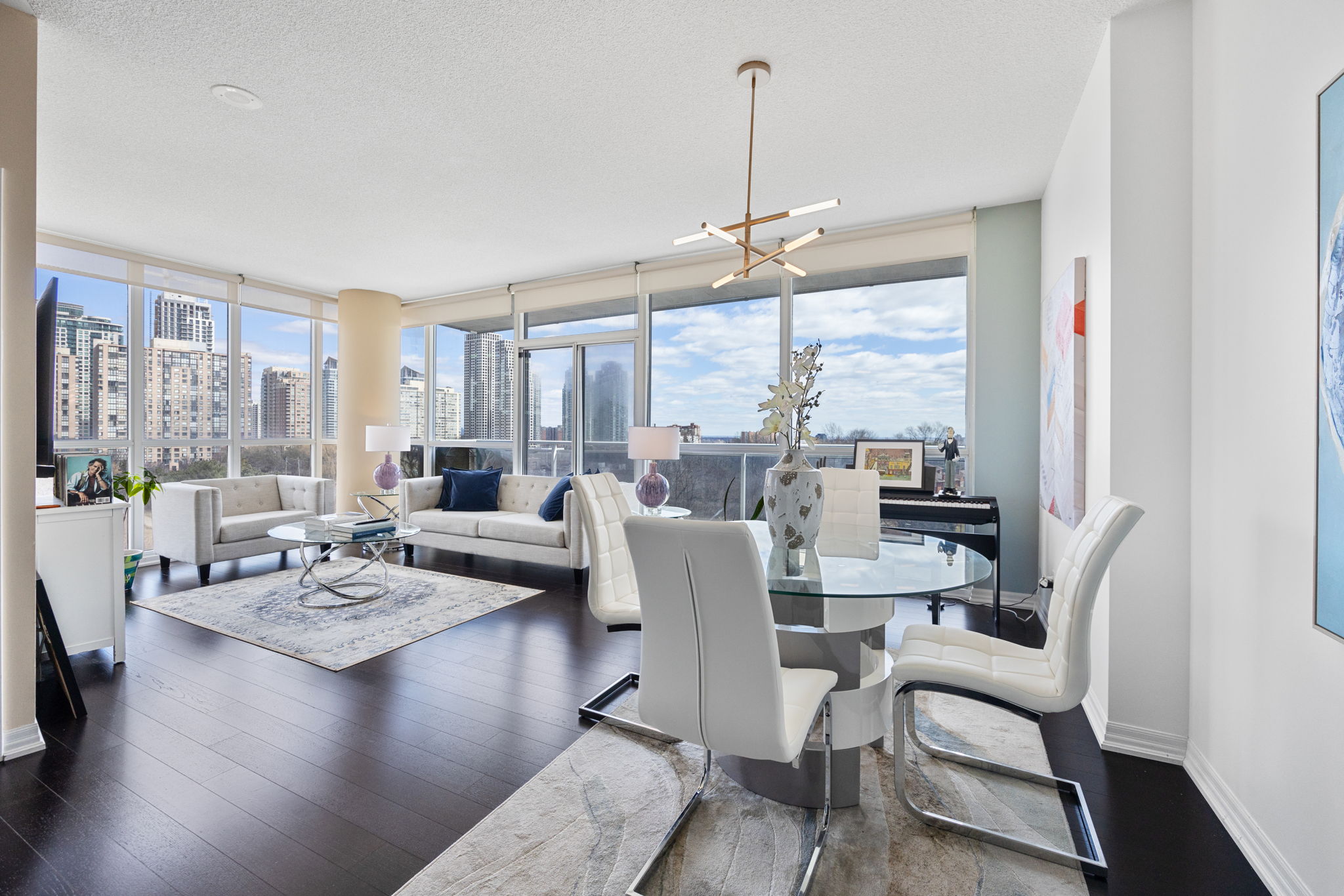 Mississauga property showcase — delivered property photograph 8