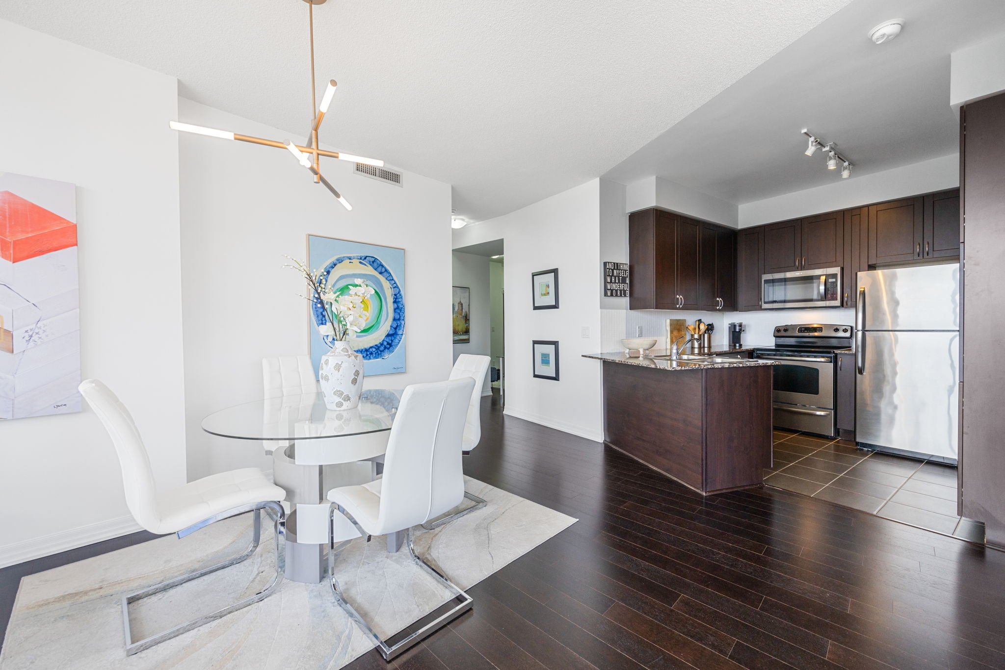 Mississauga property showcase — delivered property photograph 11