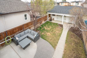  Photo 44