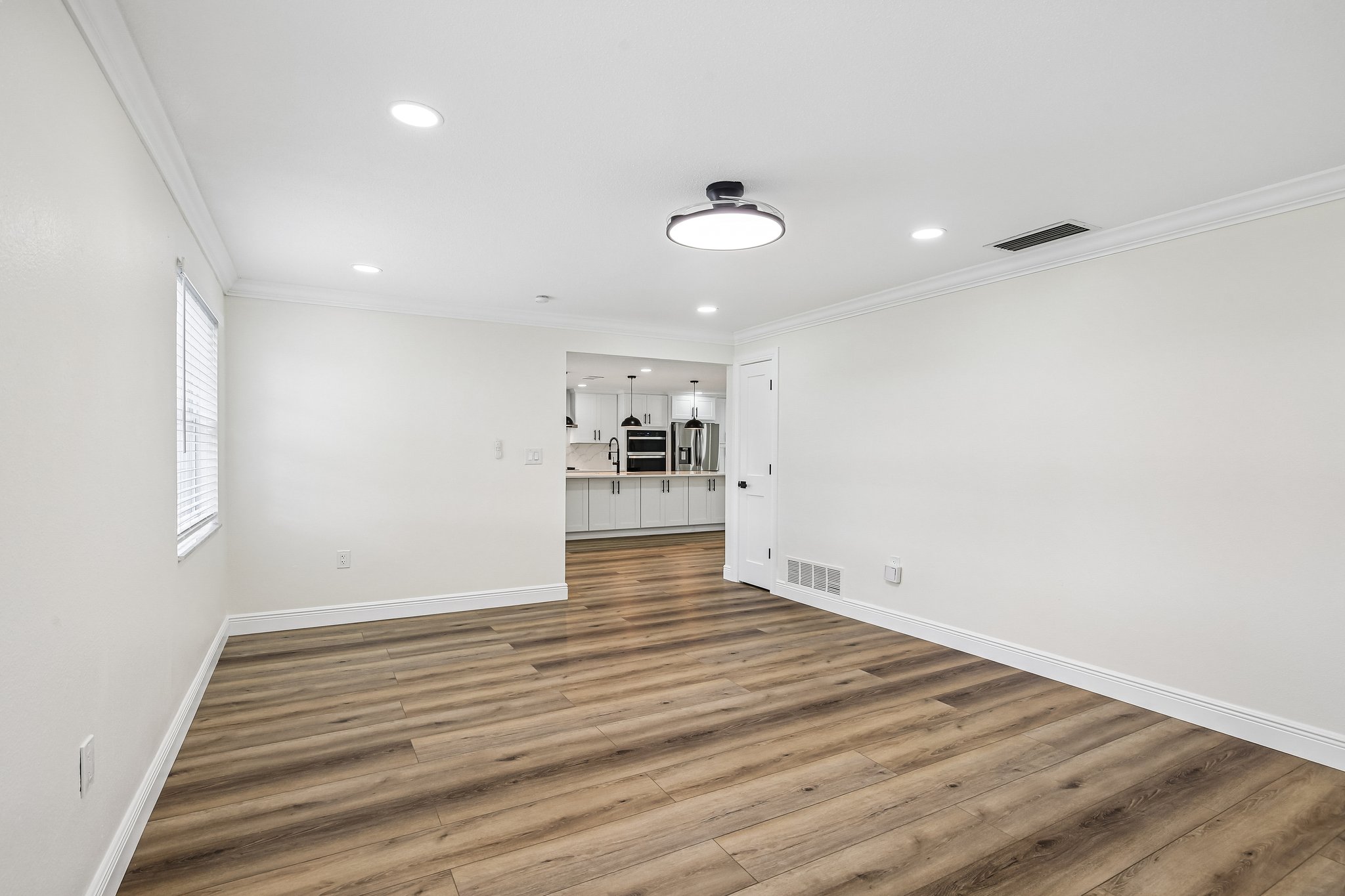 Albright Dr-S0506-030.jpg