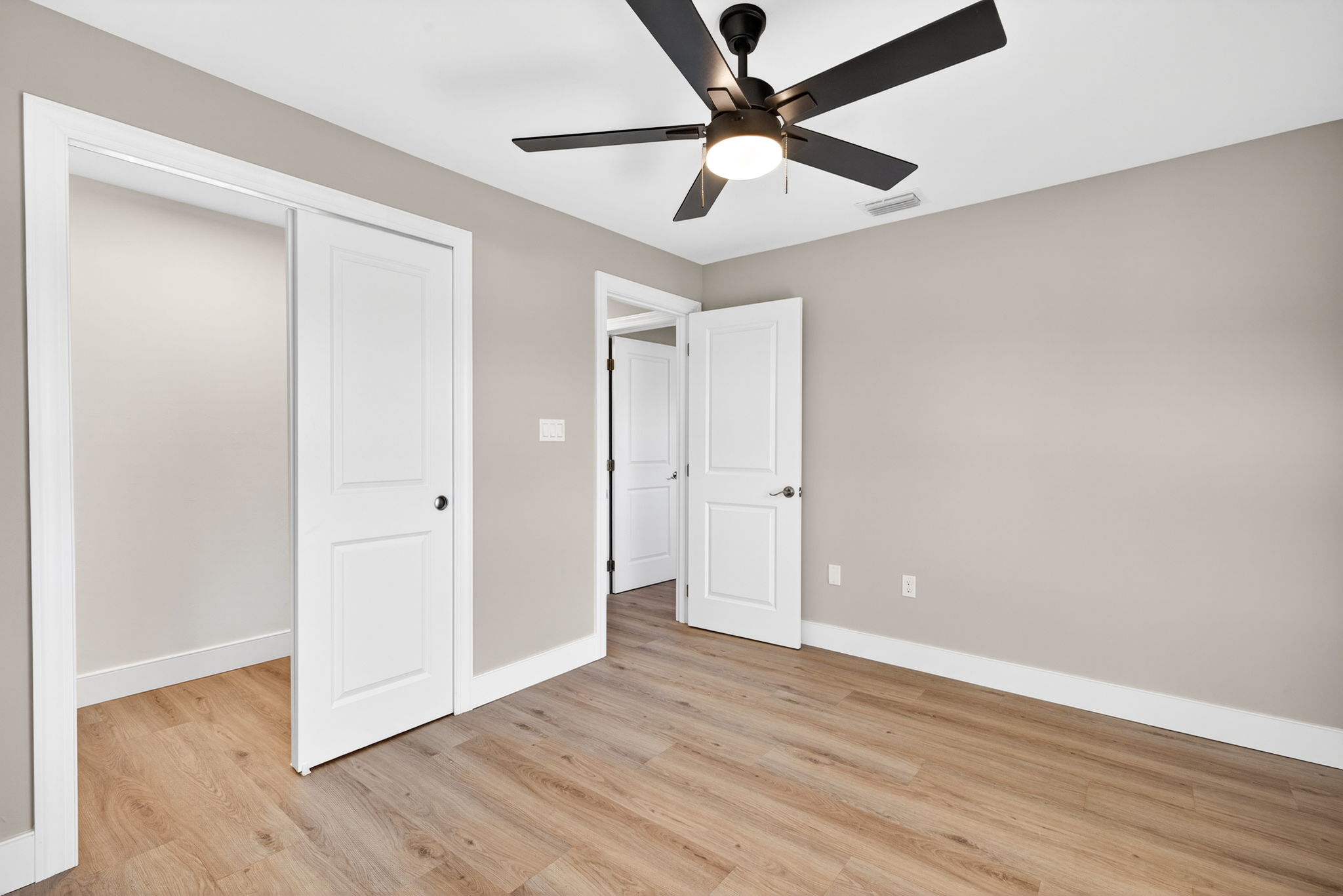 Guest Bedroom 2 - 2 of 2