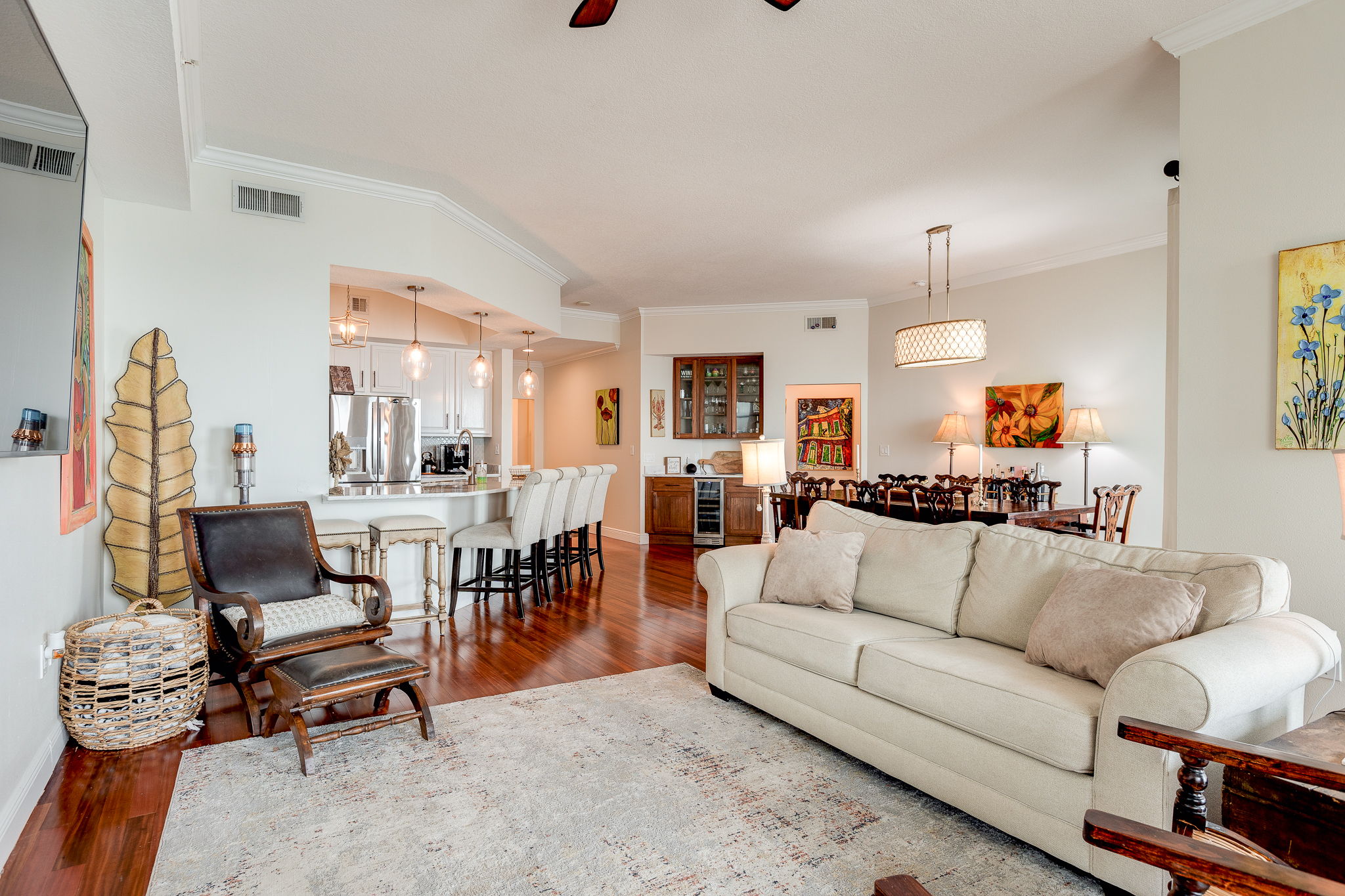 2 (3 of 26) Great Room