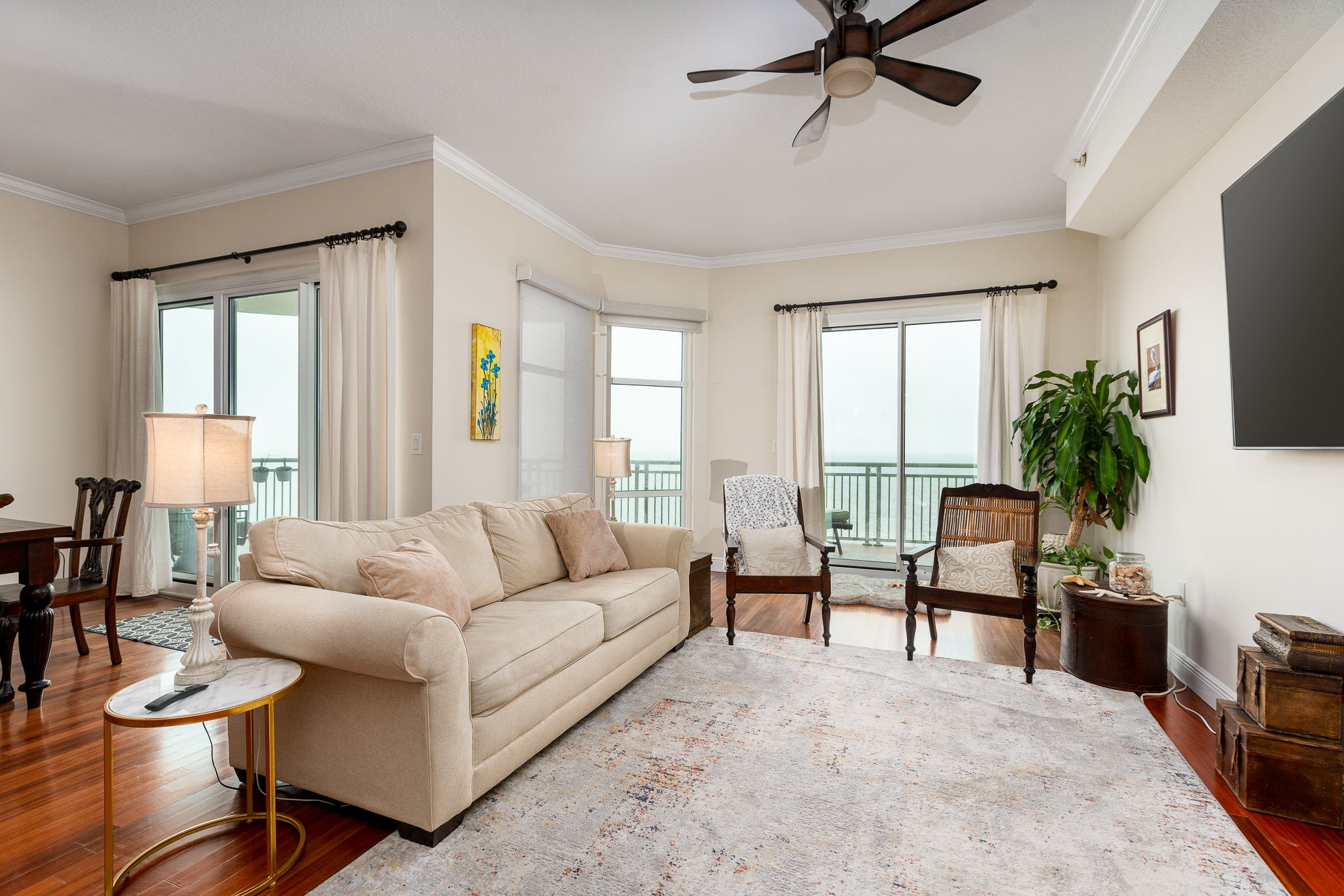 2 (22 of 26) Great Room