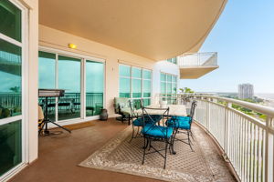 3  Exterior (3 of 3)