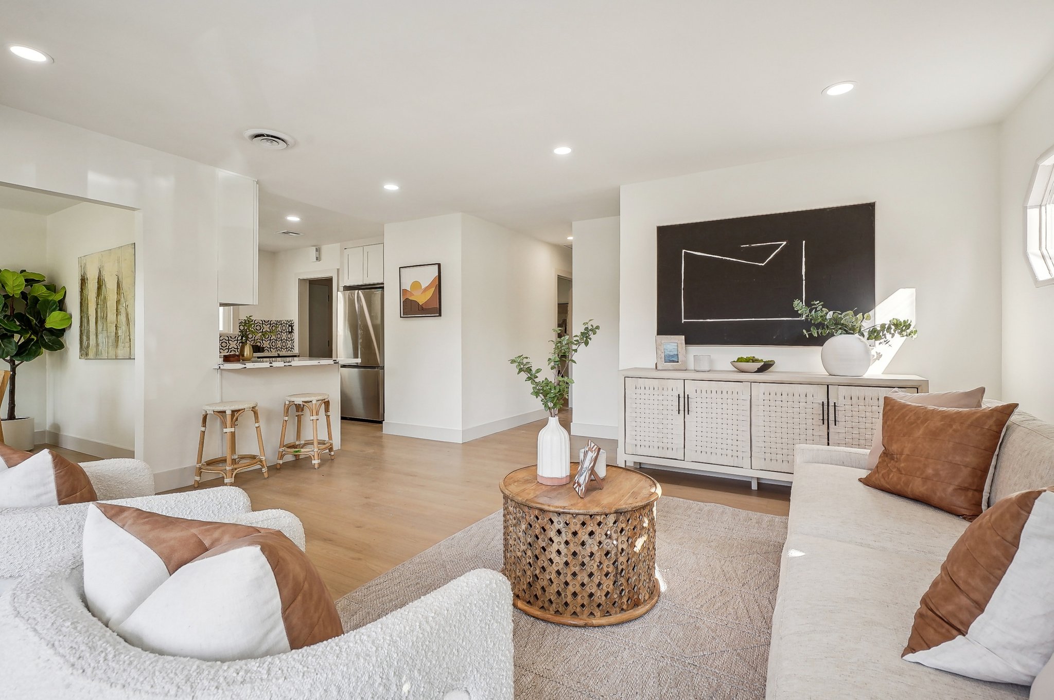 Cloverdale Ave-005.jpg