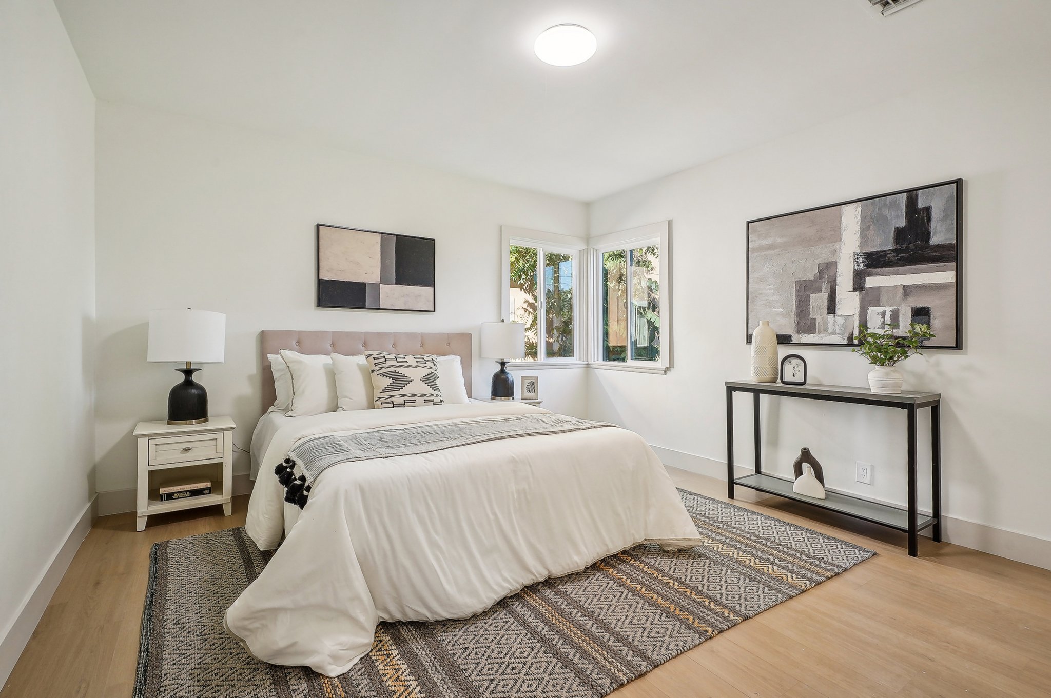 Cloverdale Ave-018.jpg