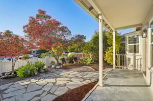 Cloverdale Ave-003.jpg