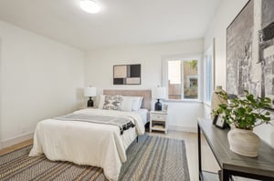 Cloverdale Ave-021.jpg