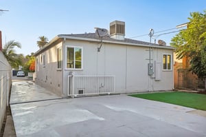 Cloverdale Ave-025.jpg