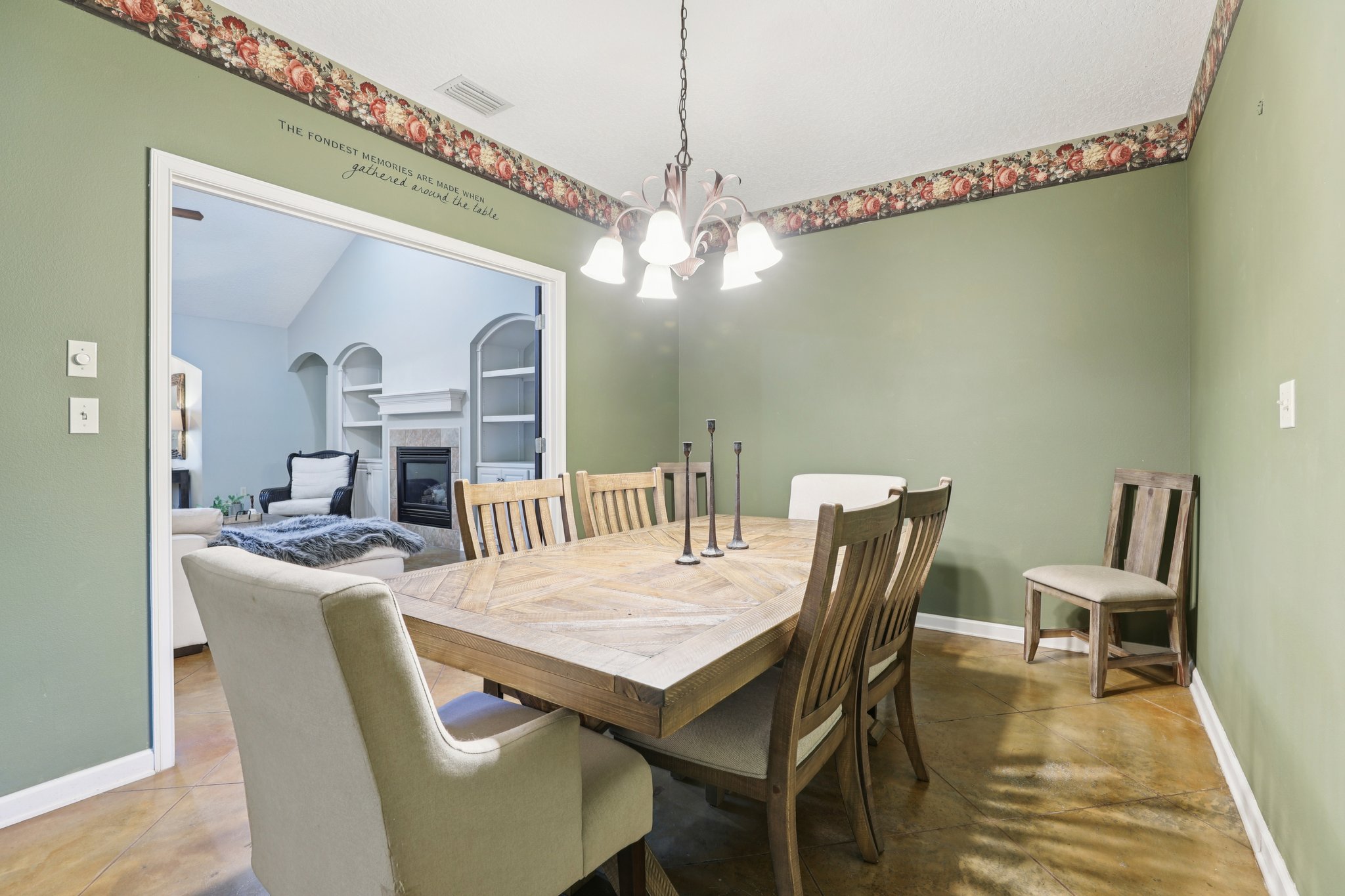 Coronado Somerset Dr-S2412-018.jpg