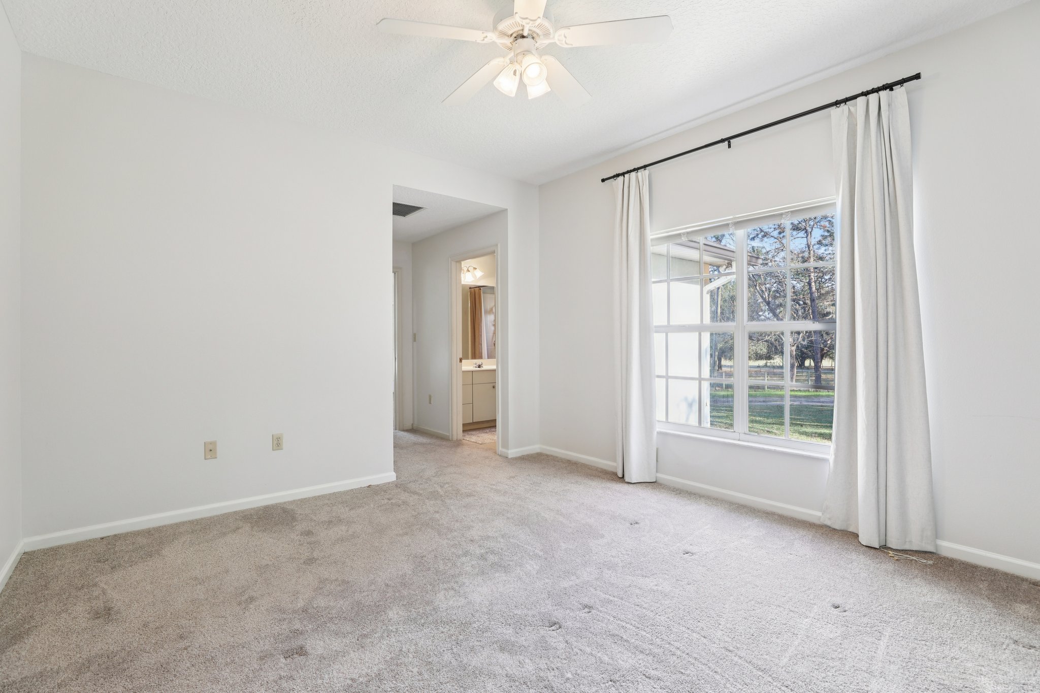 Coronado Somerset Dr-S2412-033.jpg