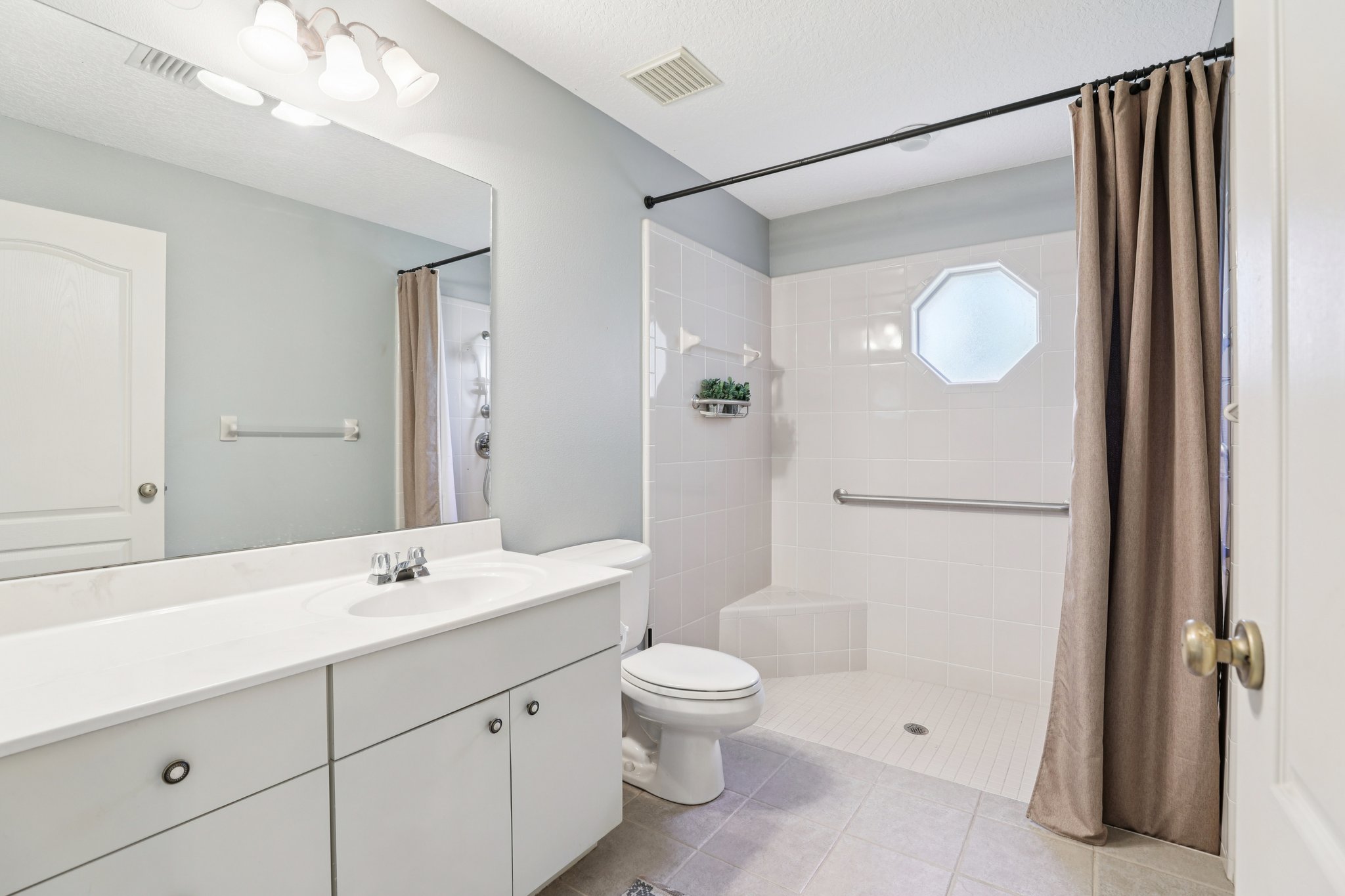 Coronado Somerset Dr-S2412-036.jpg