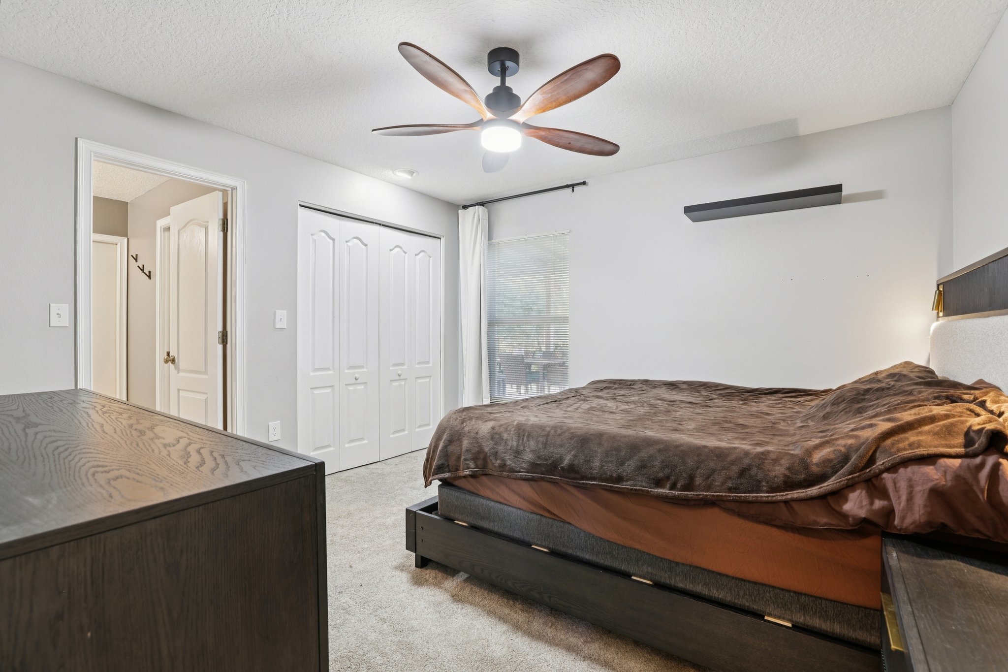 Coronado Somerset Dr-S2412-046.jpg