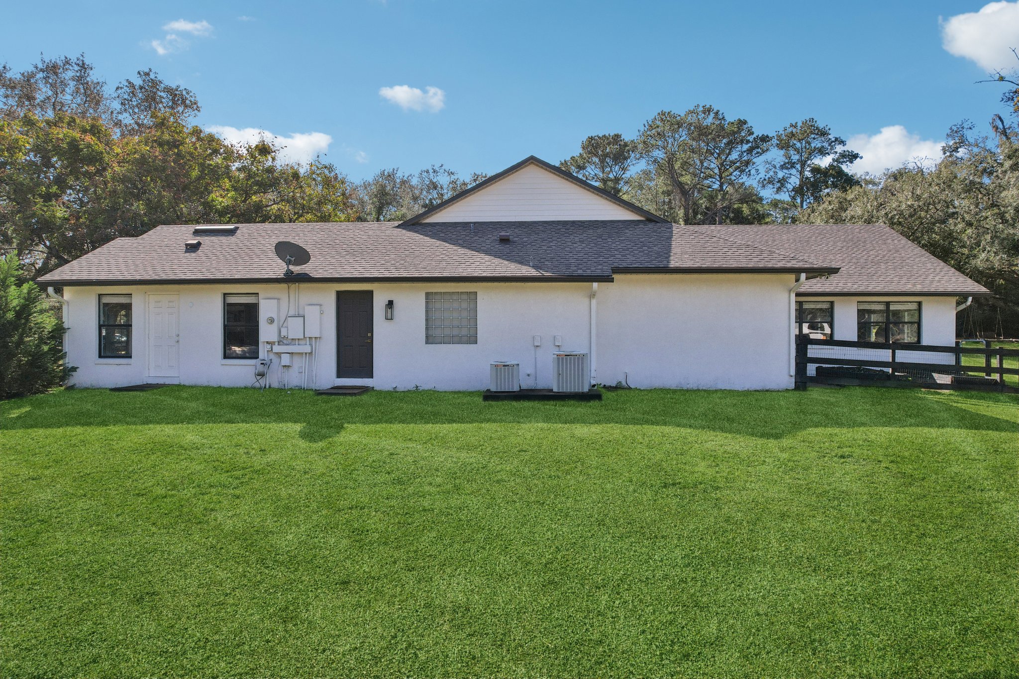 Coronado Somerset Dr-S2412-114.jpg