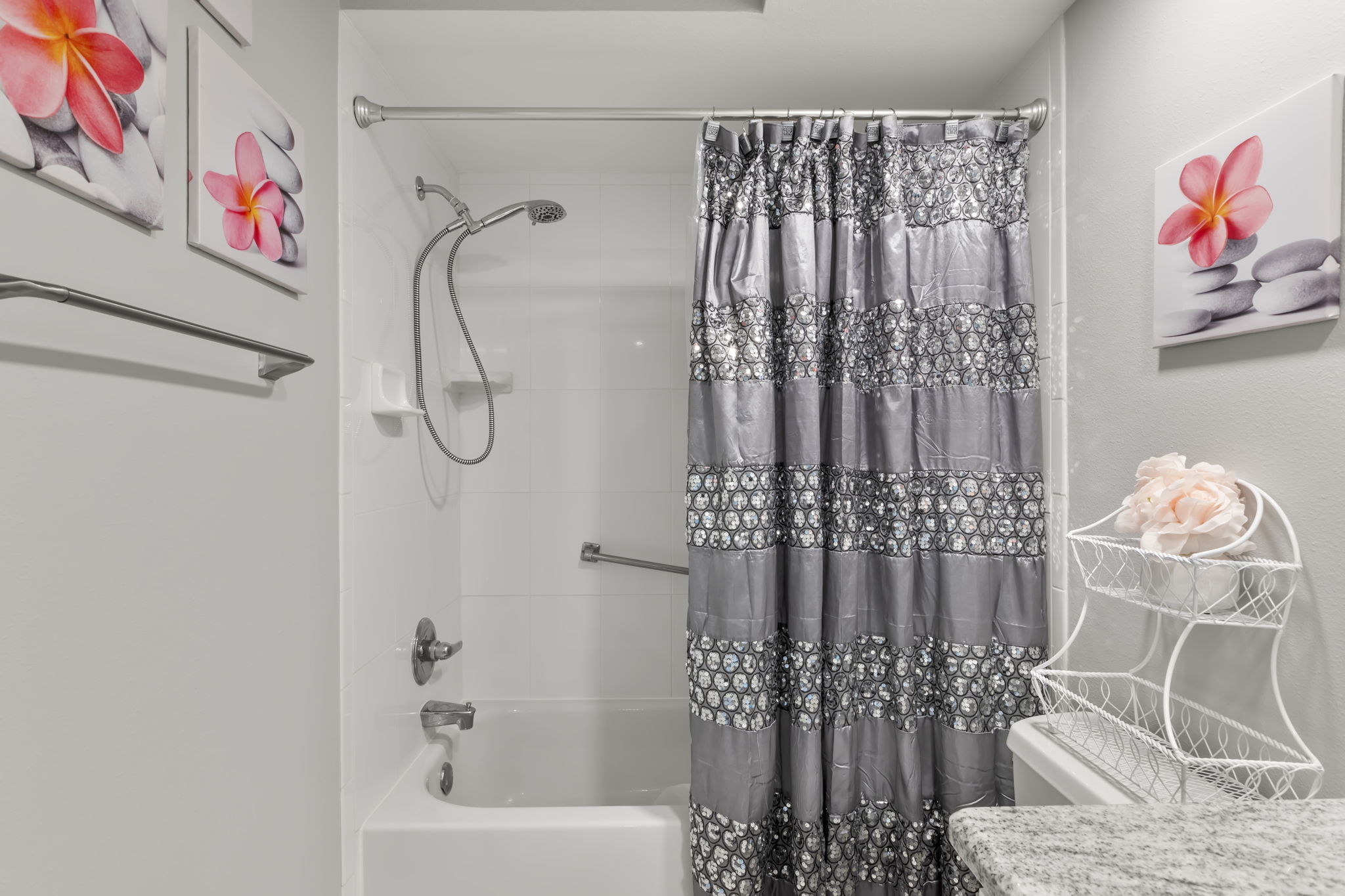  Photo 37