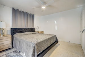 Thomas St-023