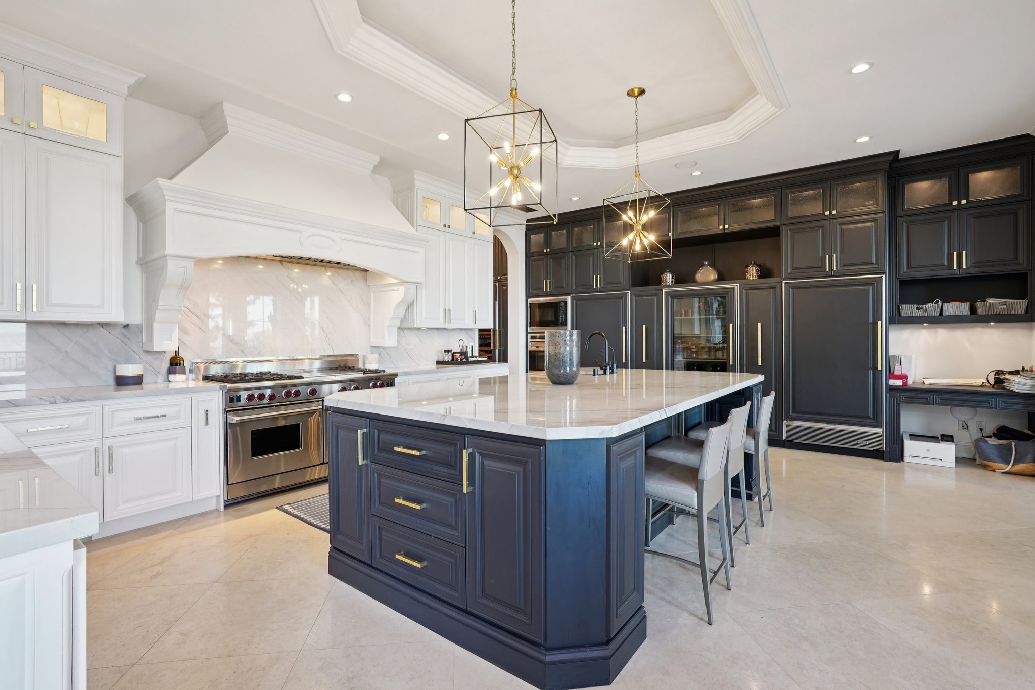 Via La Brea-S3012-022.jpg