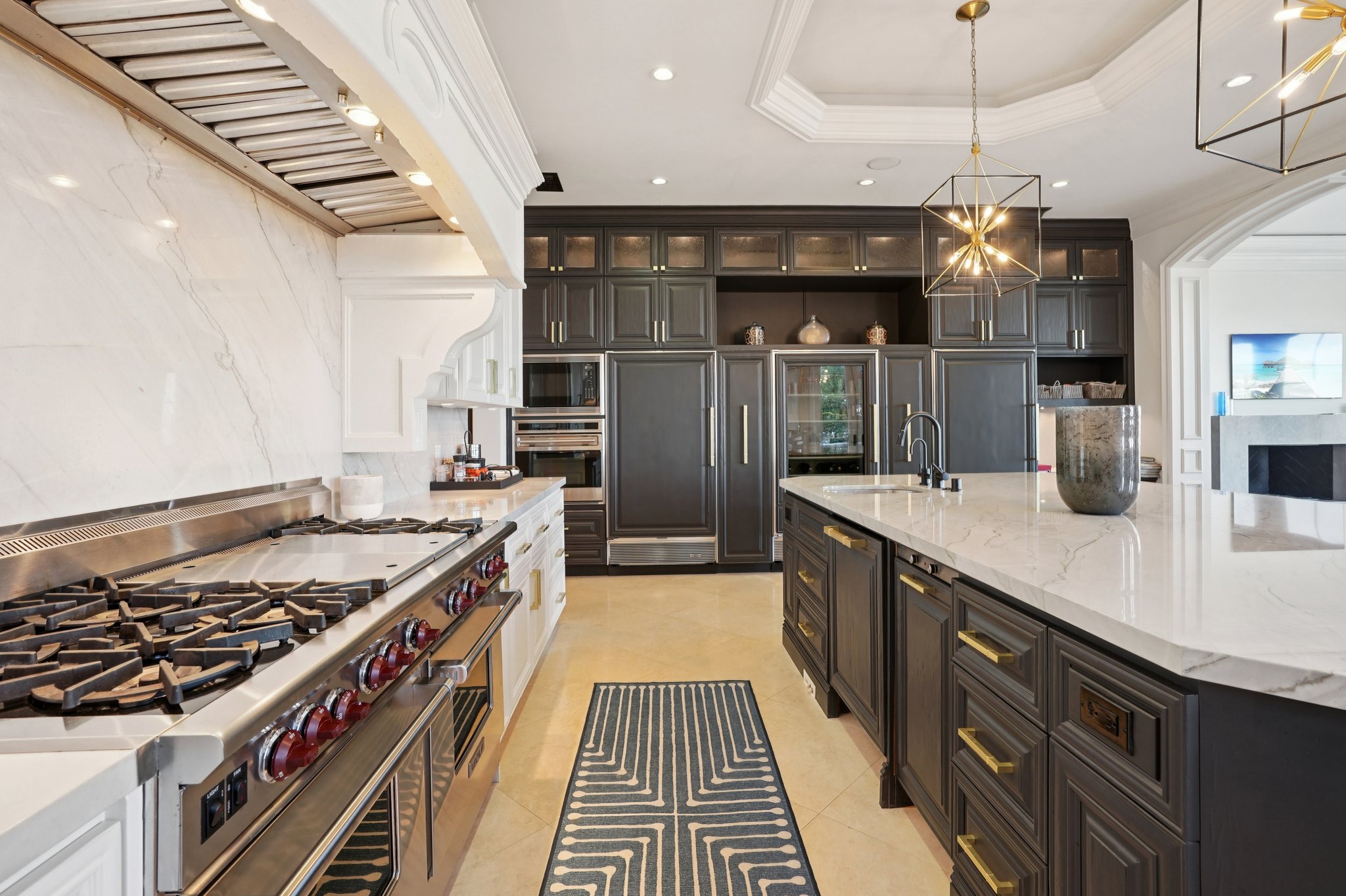 Via La Brea-S3012-026.jpg