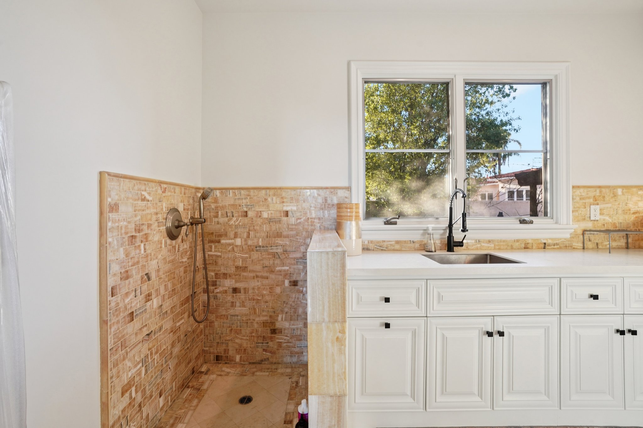 Via La Brea-S3012-048.jpg