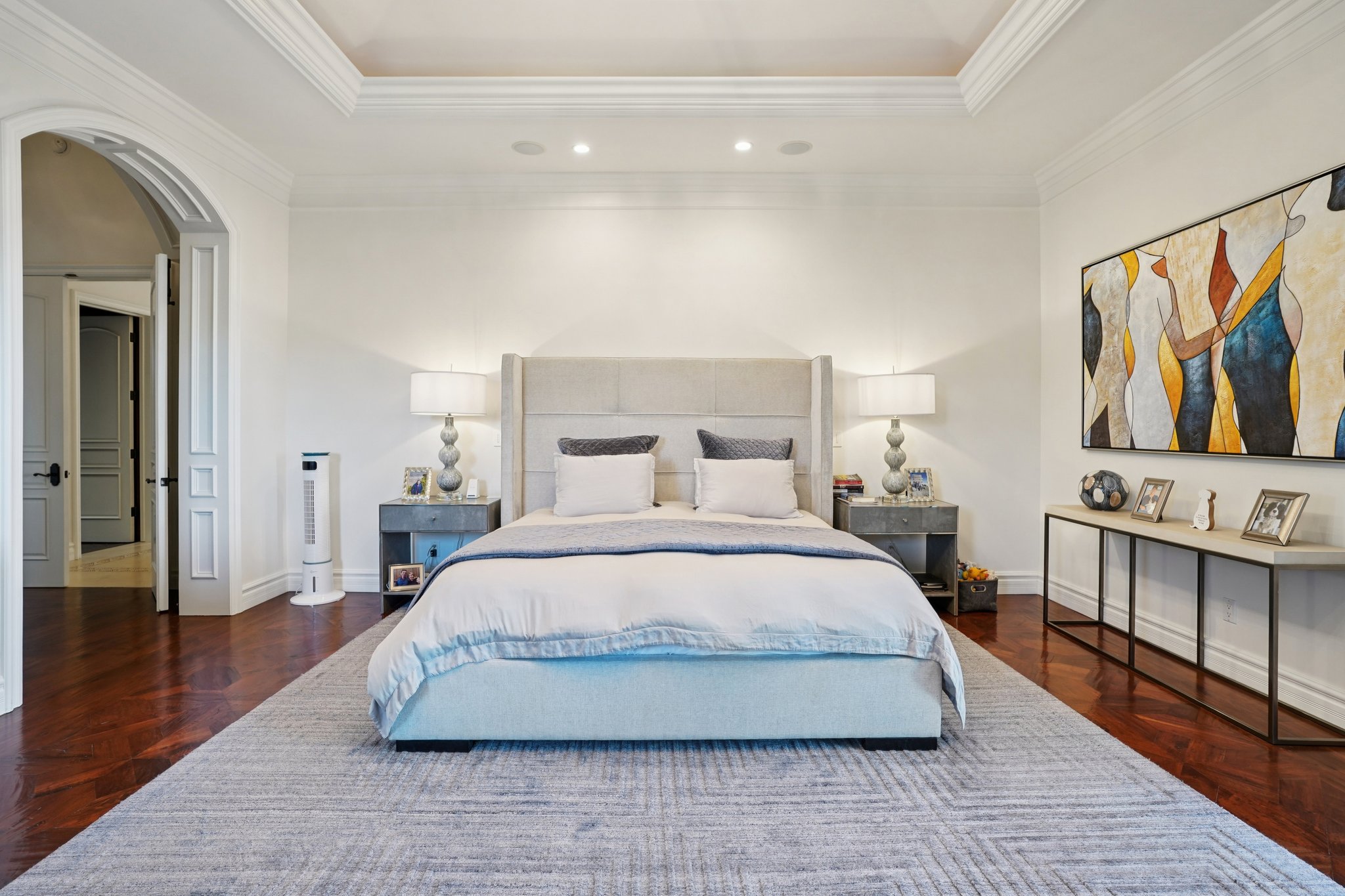 Via La Brea-S3012-055.jpg