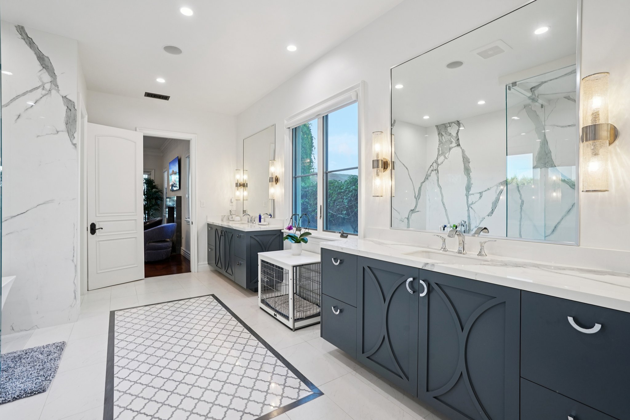 Via La Brea-S3012-062.jpg