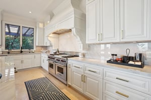 Via La Brea-S3012-029.jpg