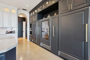 Via La Brea-S3012-032.jpg