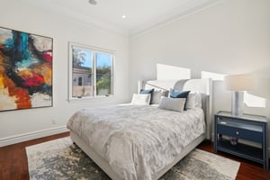 Via La Brea-S3012-042.jpg