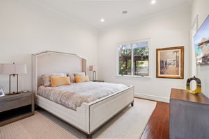 Via La Brea-S3012-045.jpg