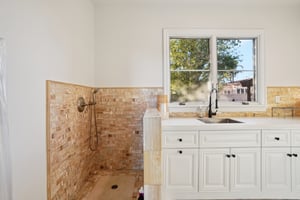 Via La Brea-S3012-048.jpg