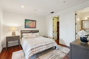 Via La Brea-S3012-067.jpg