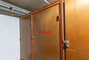  Photo 49