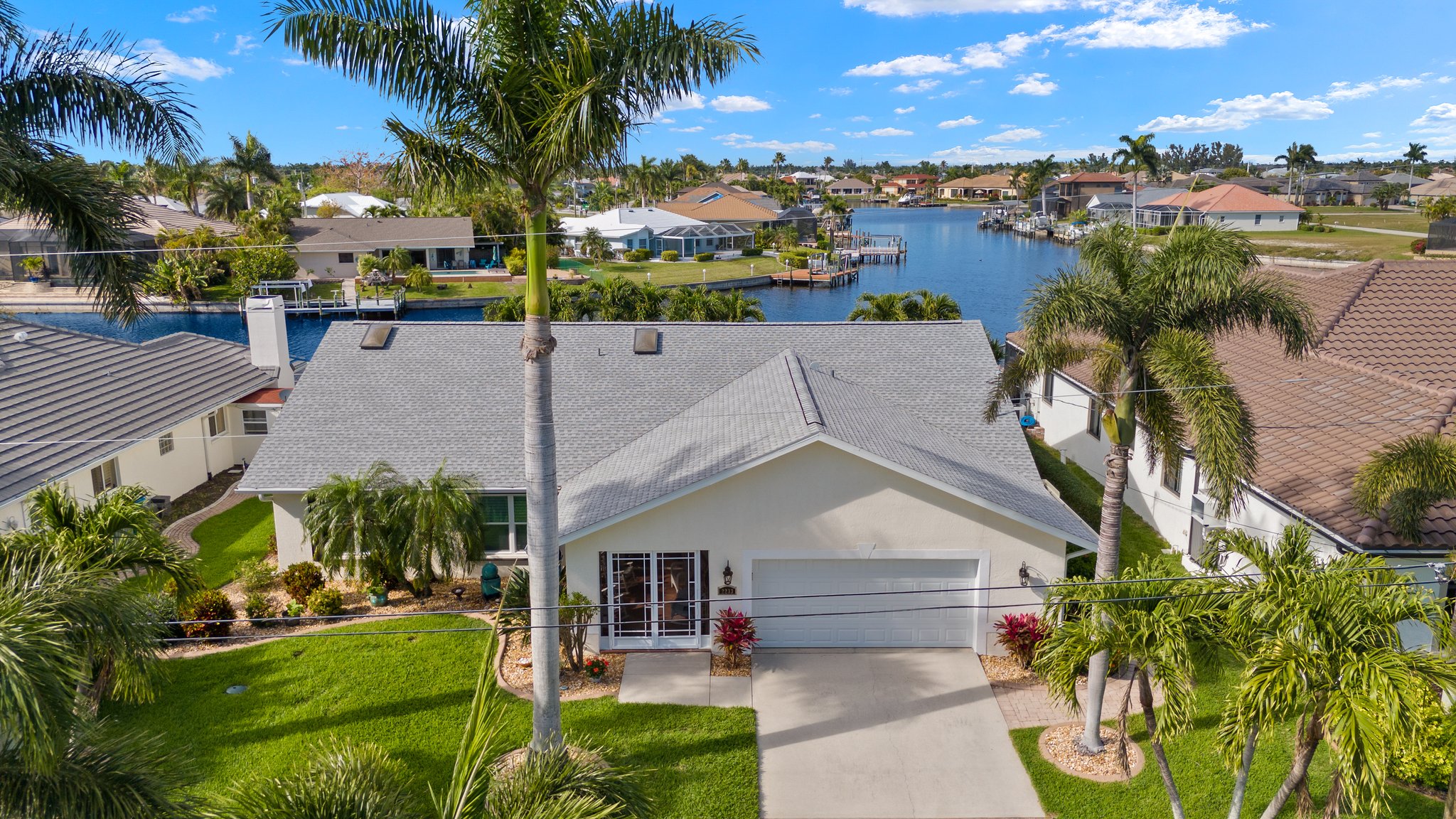 Front Exterior 2.jpg