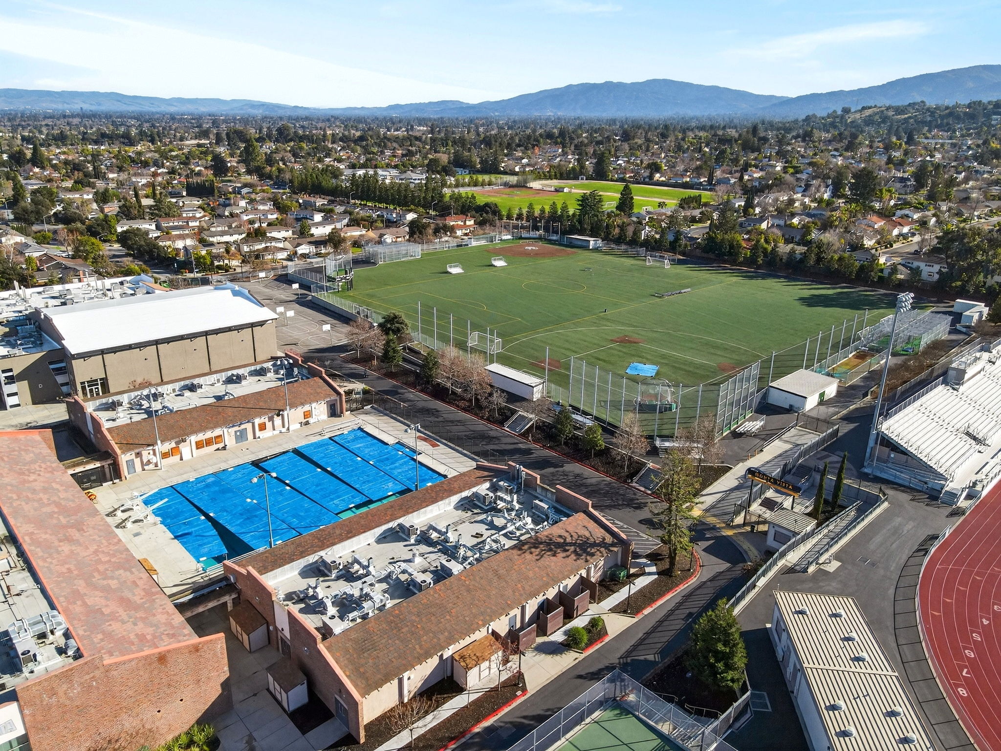 Monta Vista High School