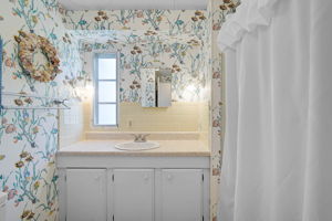 2234 Piazza Dr-13