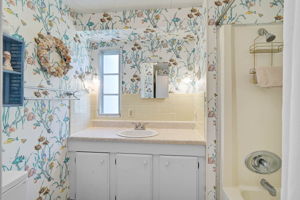 2234 Piazza Dr-14