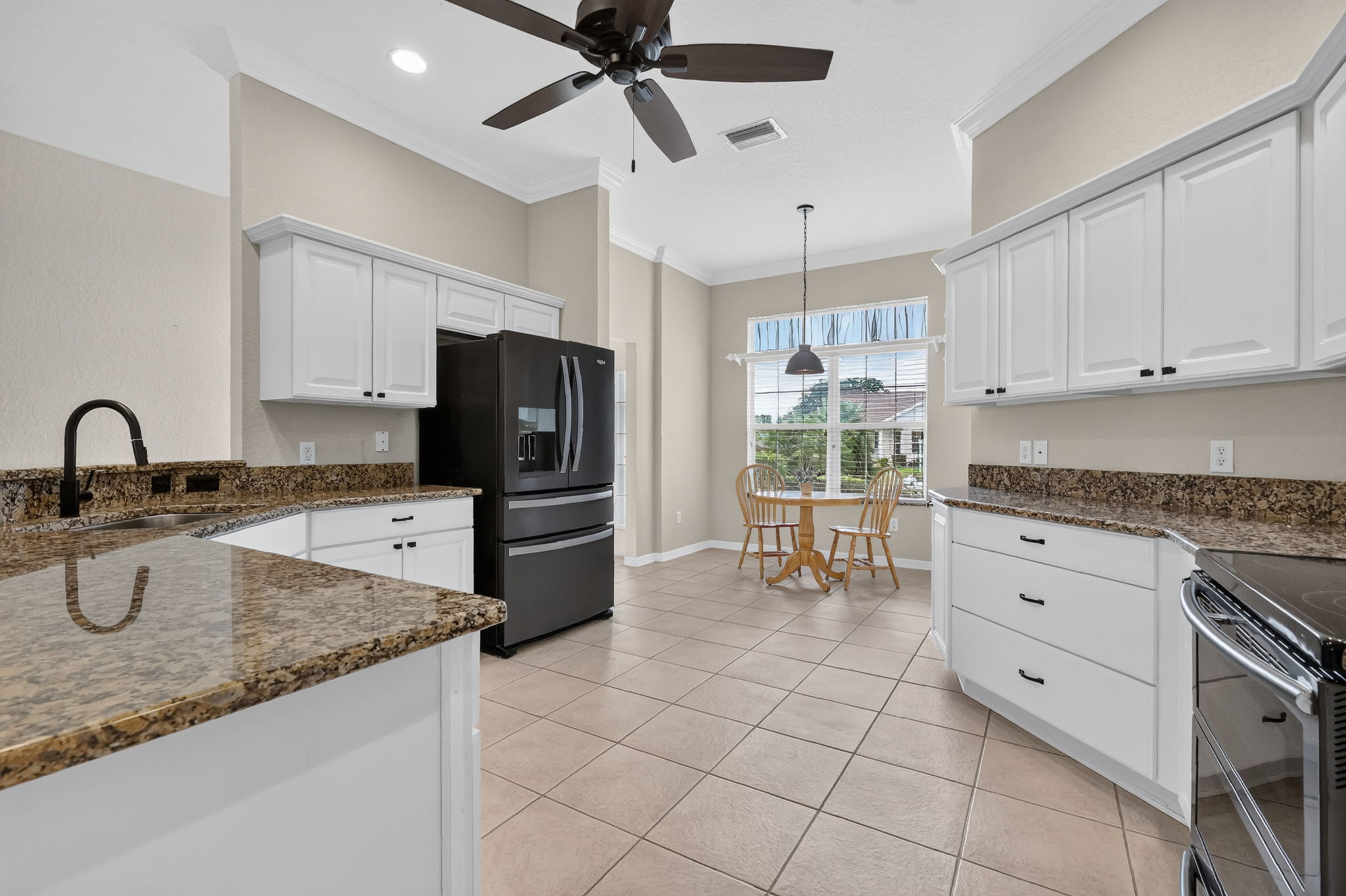 Kitchen and Dinette